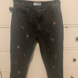 Abercrombie & Fitch Skinny High Rise Embroidered Black Jeans NWT NEW WITH TAGS